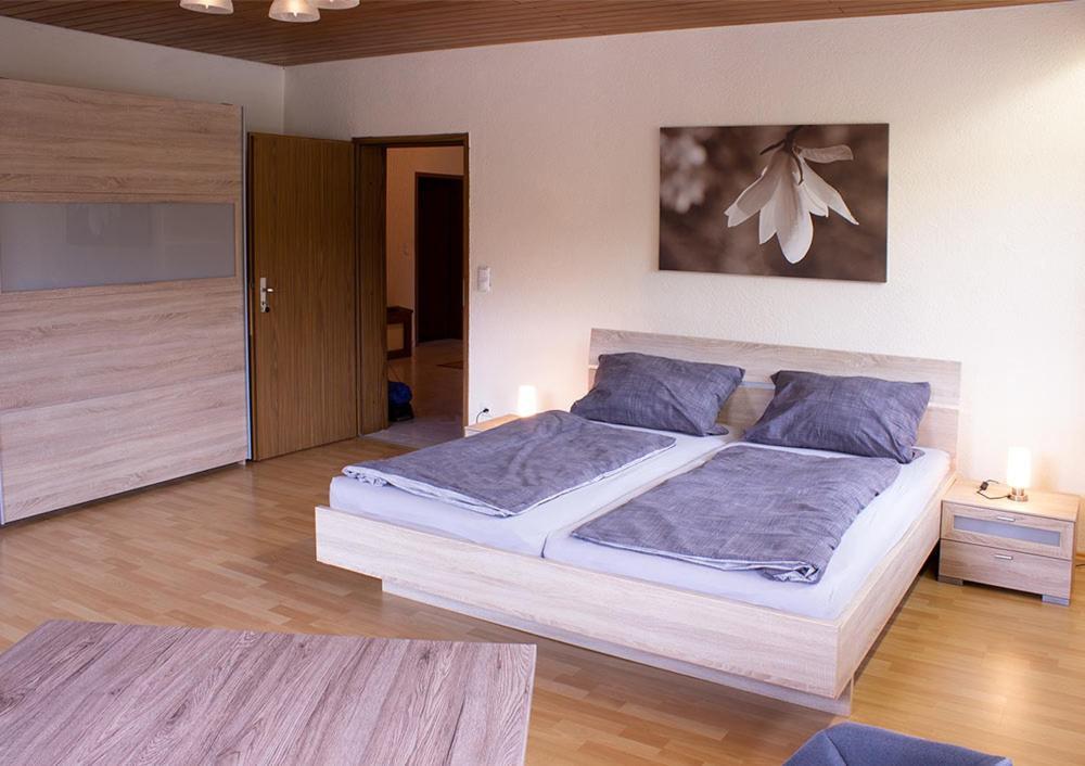 Schmidmuhlen Schoene Ferienwohnung Mit Grosser Terrasse. מראה חיצוני תמונה