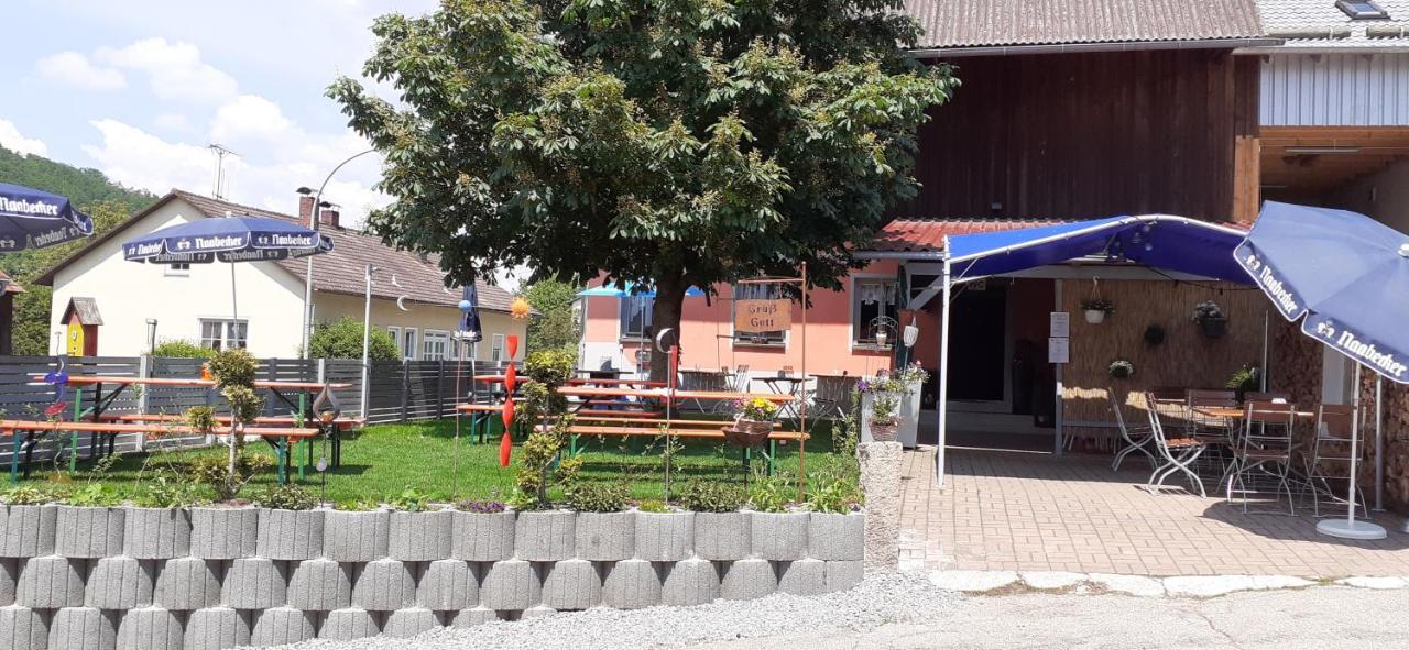 Schmidmuhlen Schoene Ferienwohnung Mit Grosser Terrasse. מראה חיצוני תמונה